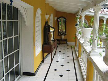 Hotel Casa Mara By Akel 3*